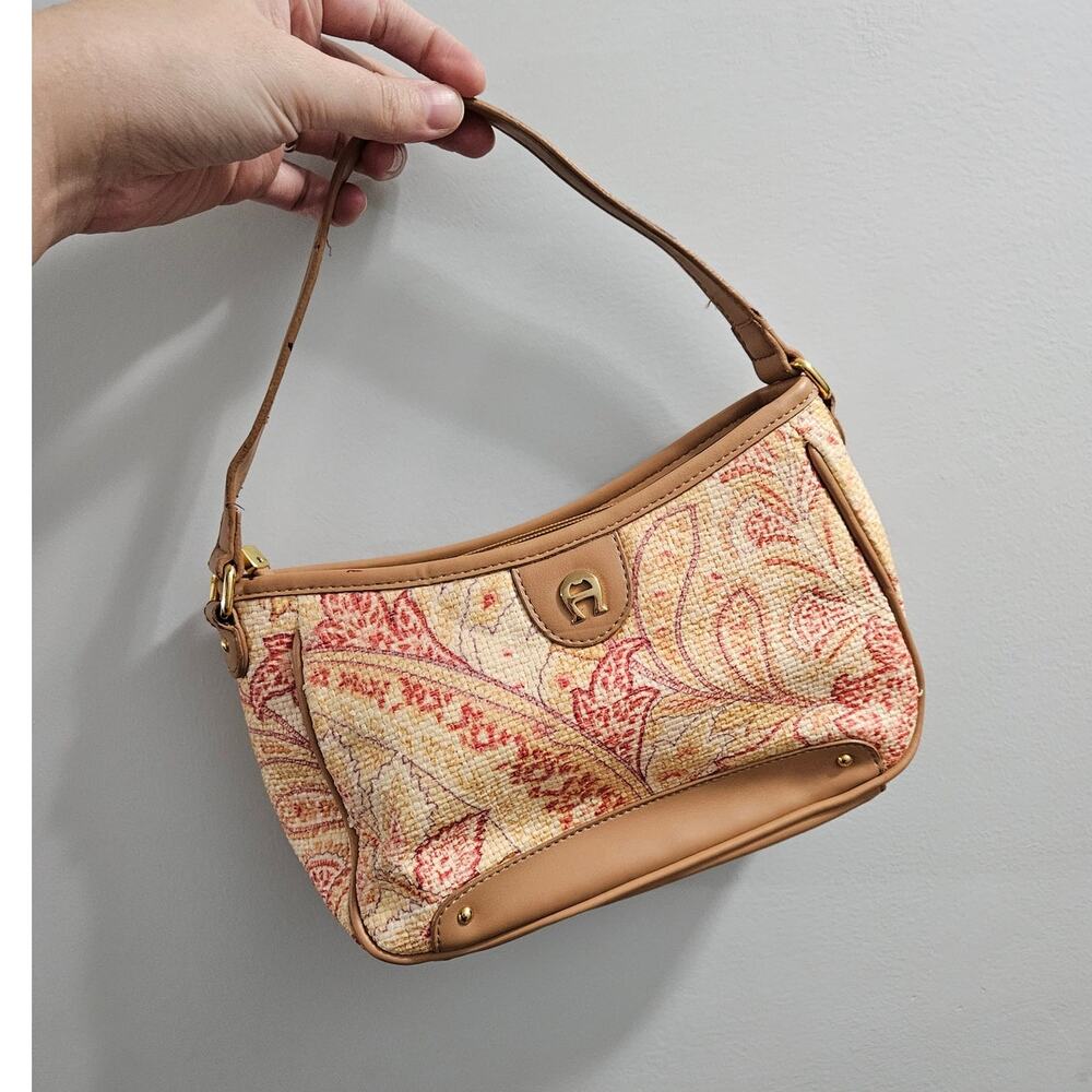 ❤️‍ Vintage Etienne Aigner Paisley Tapestry Shoulder Bag Late 90s / Early 2000s